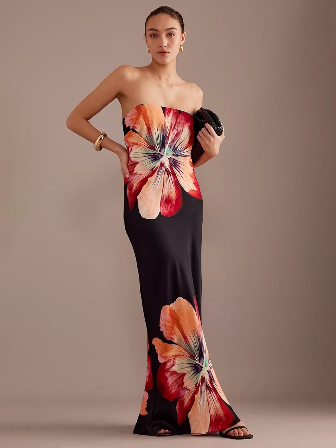 

LULU & SKY Women Tropical Print Off-Shoulder Maxi Dress, Black