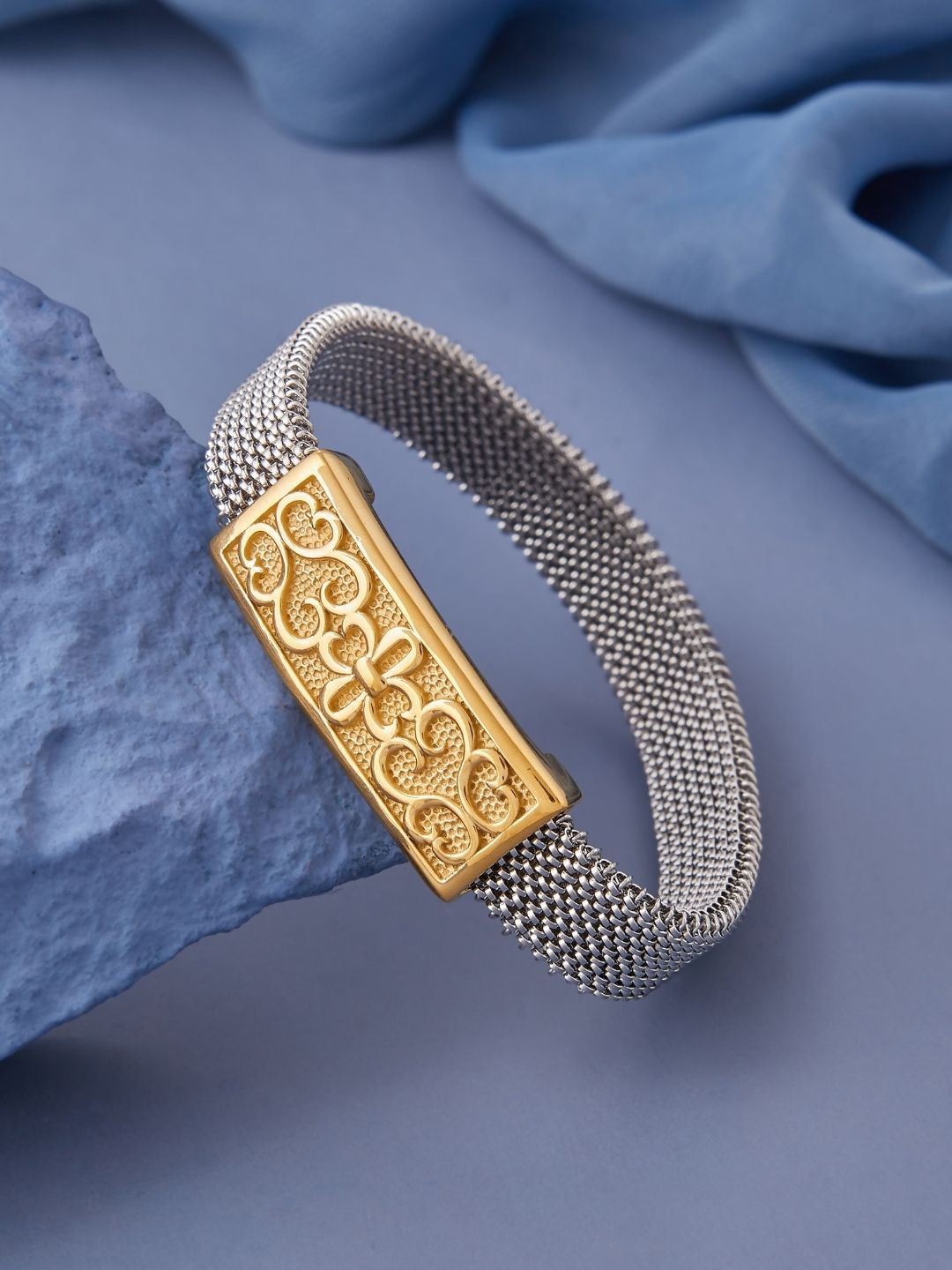 

PYLON Men Gold-Plated Stainless Steel Elasticated Bracelet, Silver