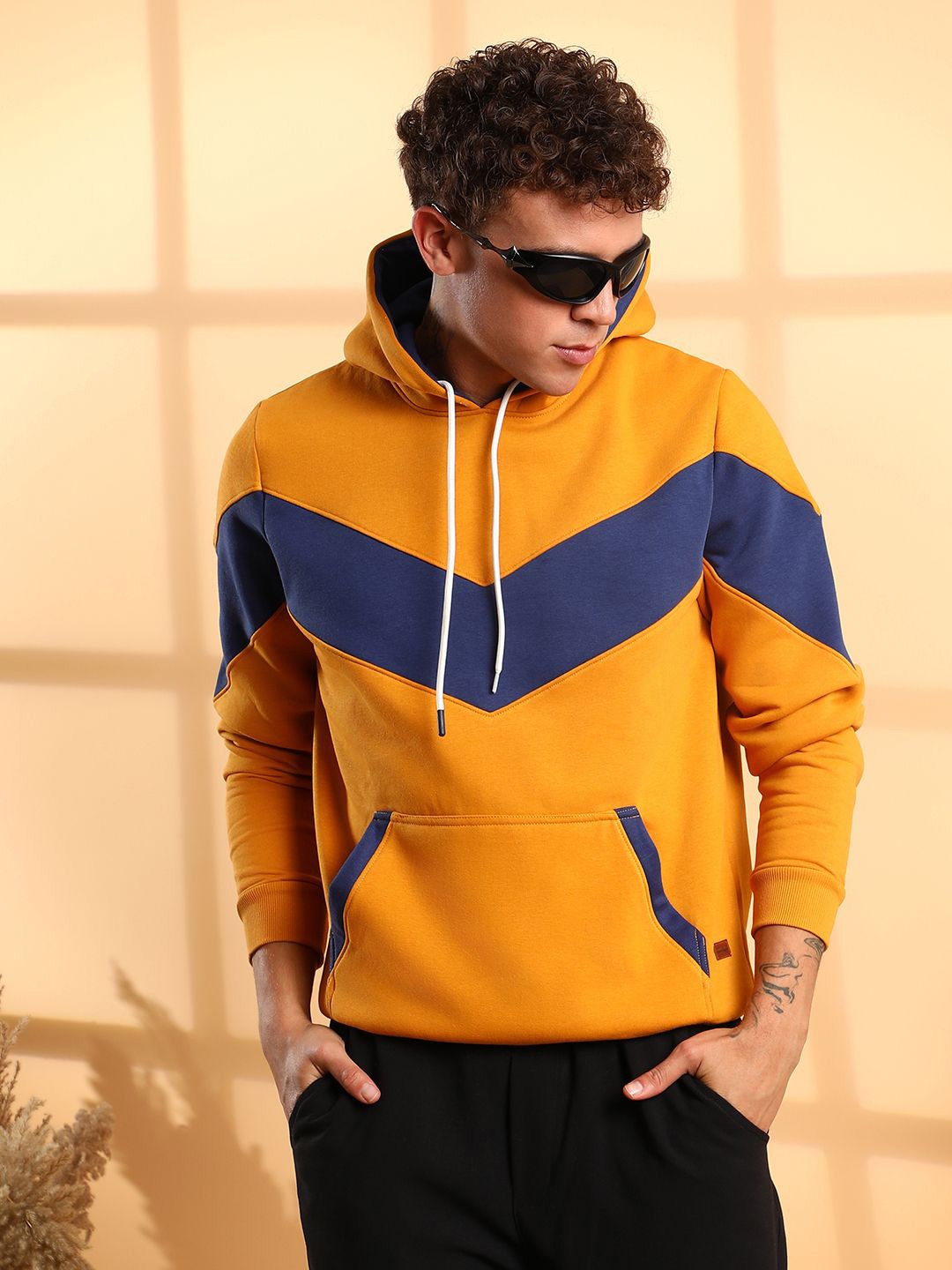 

Campus Sutra Men Colourblocked Long Sleeves Hooded Sweatshirt, Yellow