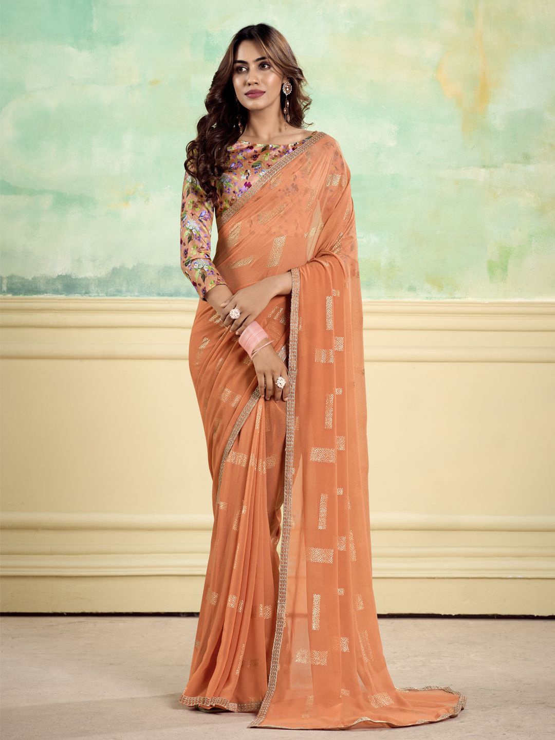 

CHUDIYA Embroidered Pure Georgette Saree, Orange