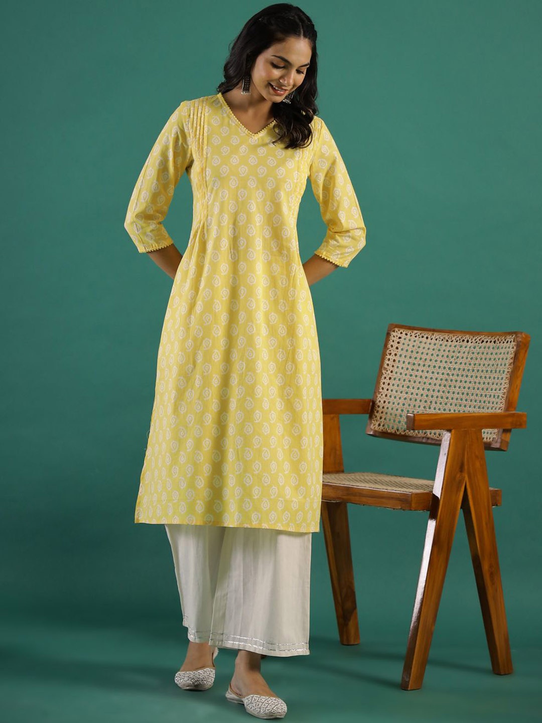 

RangDeep Ethnic Motifs Printed Gotta Patti A Line Kurta, Yellow