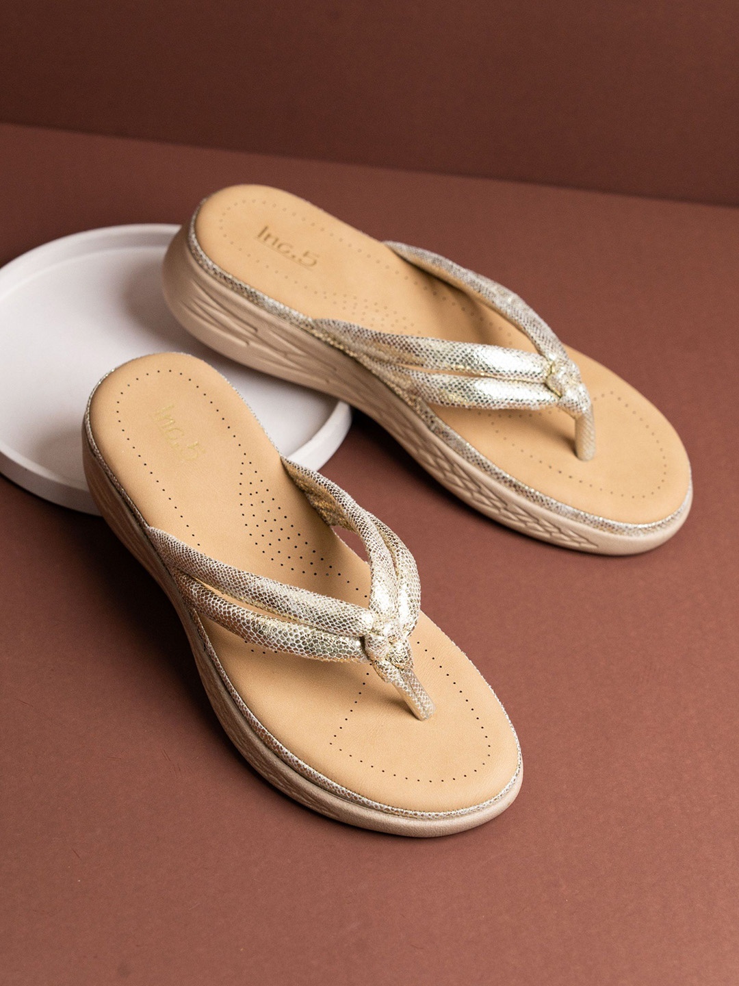 

Inc 5 Women Fashion T-Strap Flats, Gold