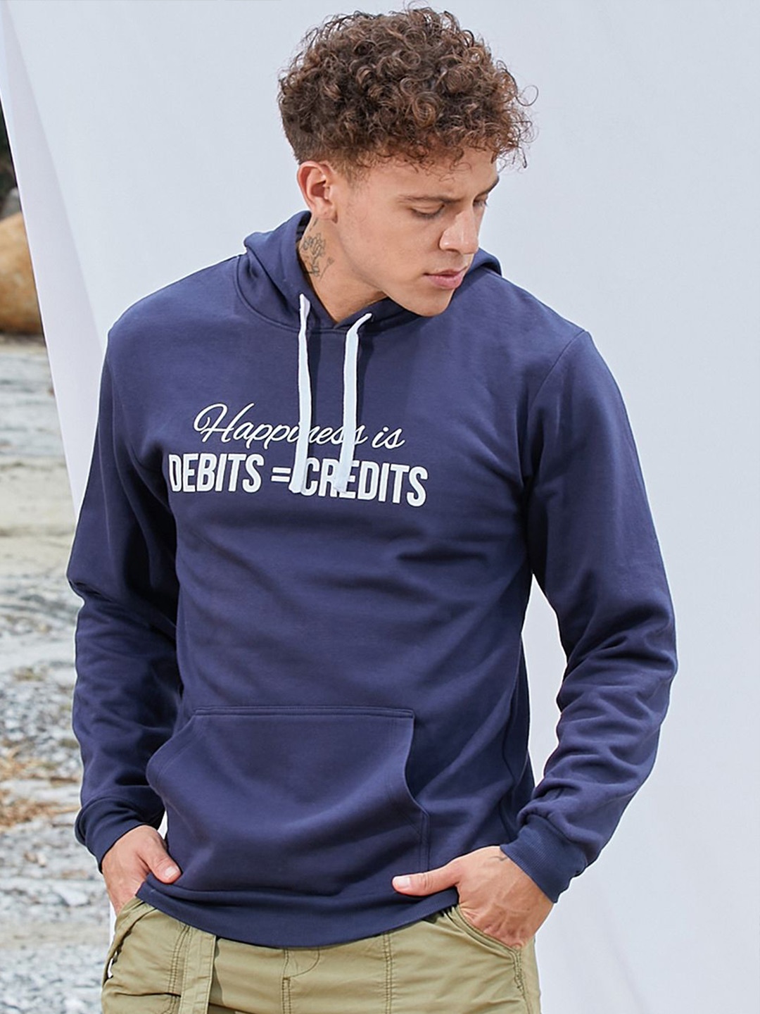 

Campus Sutra Men Printed Hooded Long Sleeves Sweatshirt, Navy blue