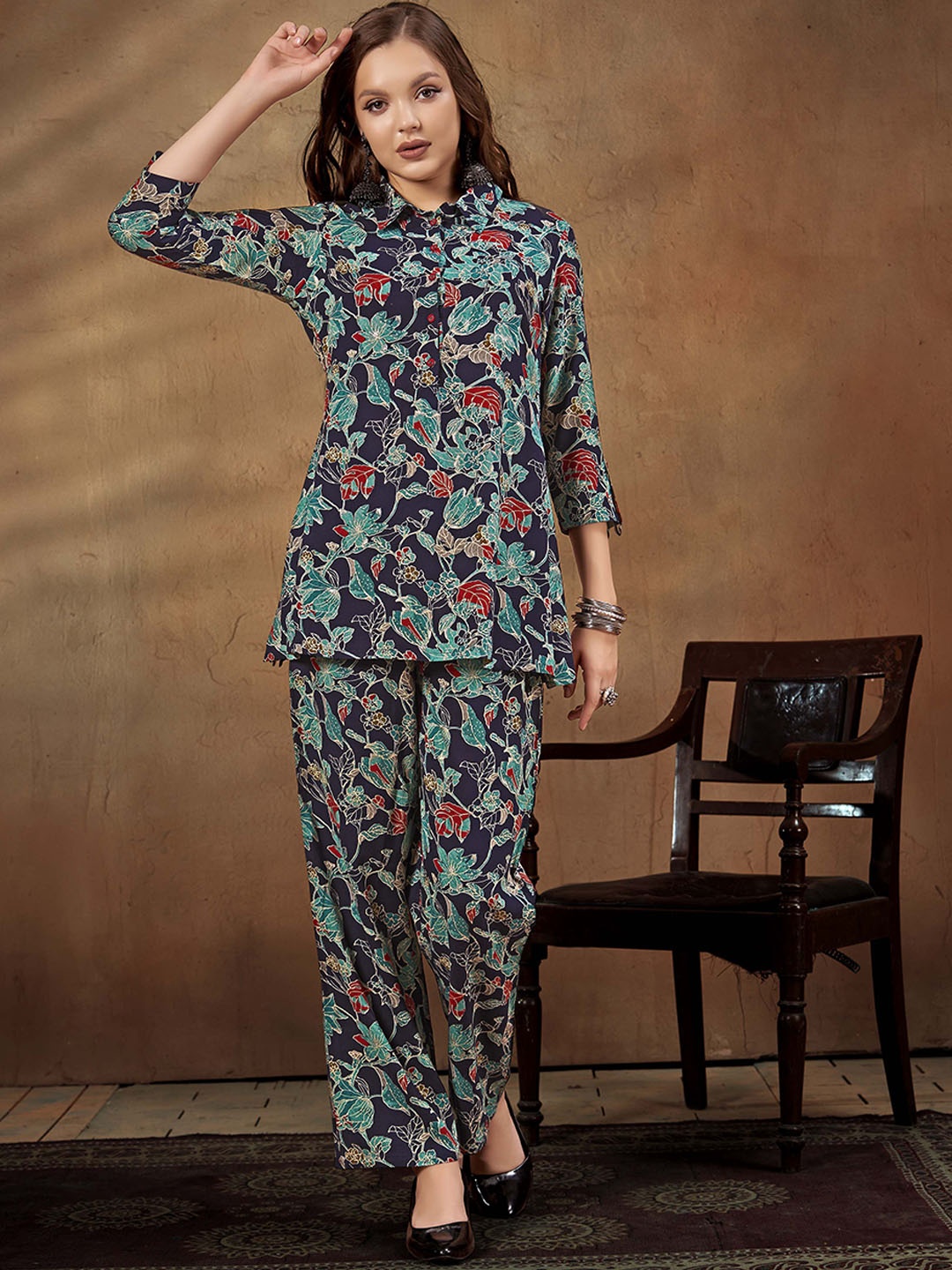 

Anouk Floral Printed Shirt Collar Three-Quarter Sleeves Top With Trouser, Navy blue