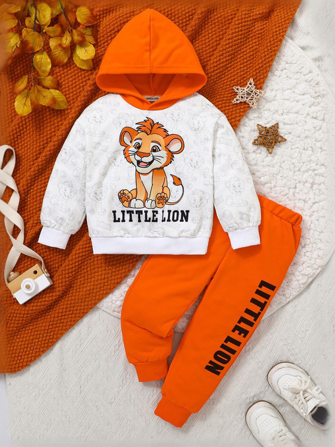 

INCLUD Girls Printed Hooded Sweatshirt & Trousers, Orange