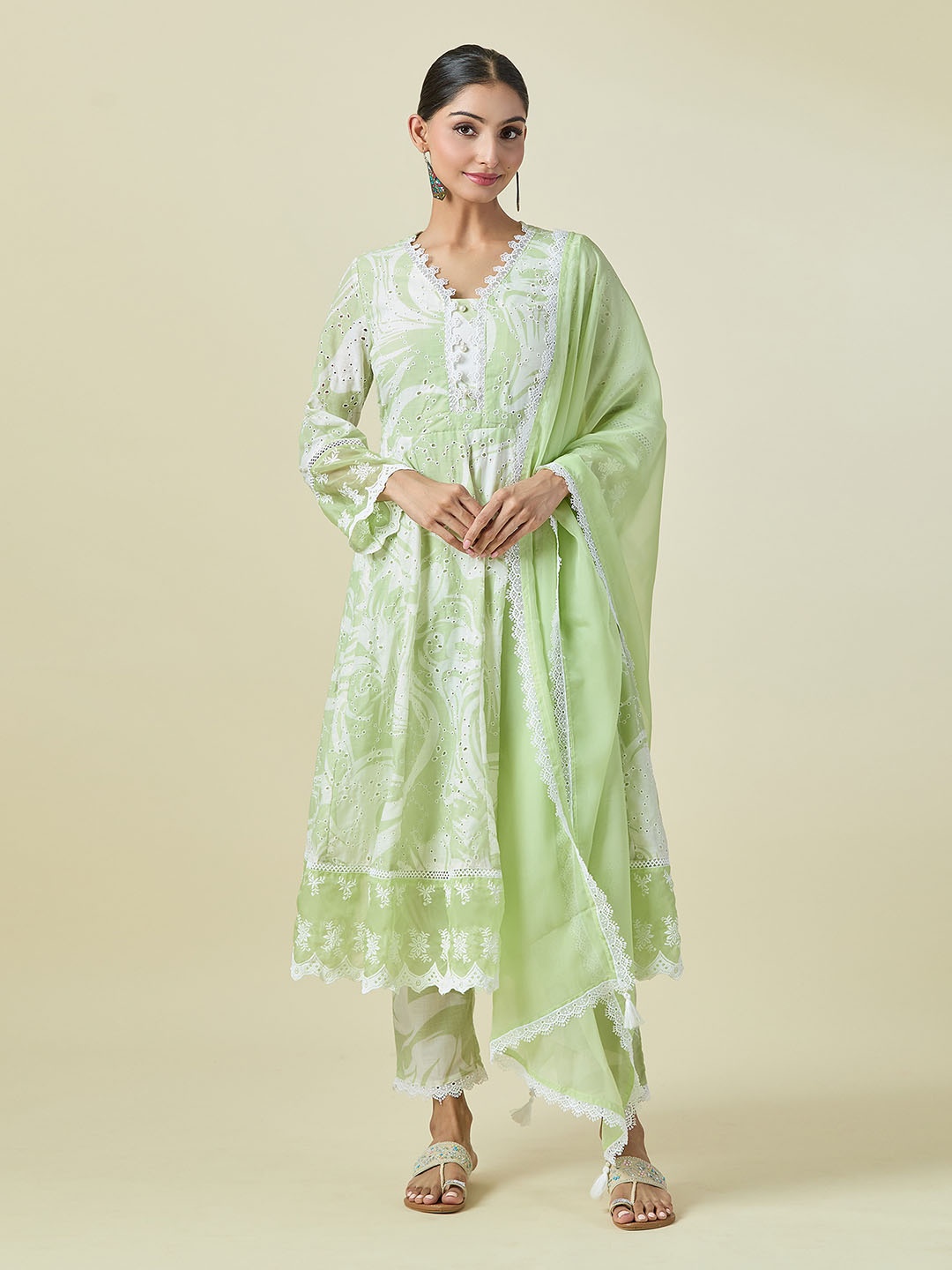 

Samyukta Singhania Abstract Printed V-Neck Schiffli Georgette Anarkali Kurta With Trouser &Dupatta, Sea green