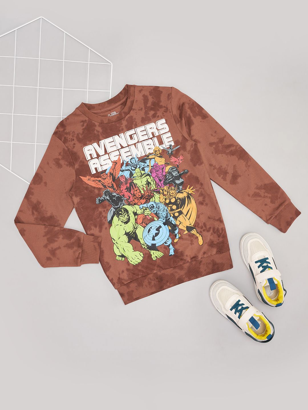 

Pantaloons Junior Boys Superhero Printed Cotton Sweatshirt, Rust