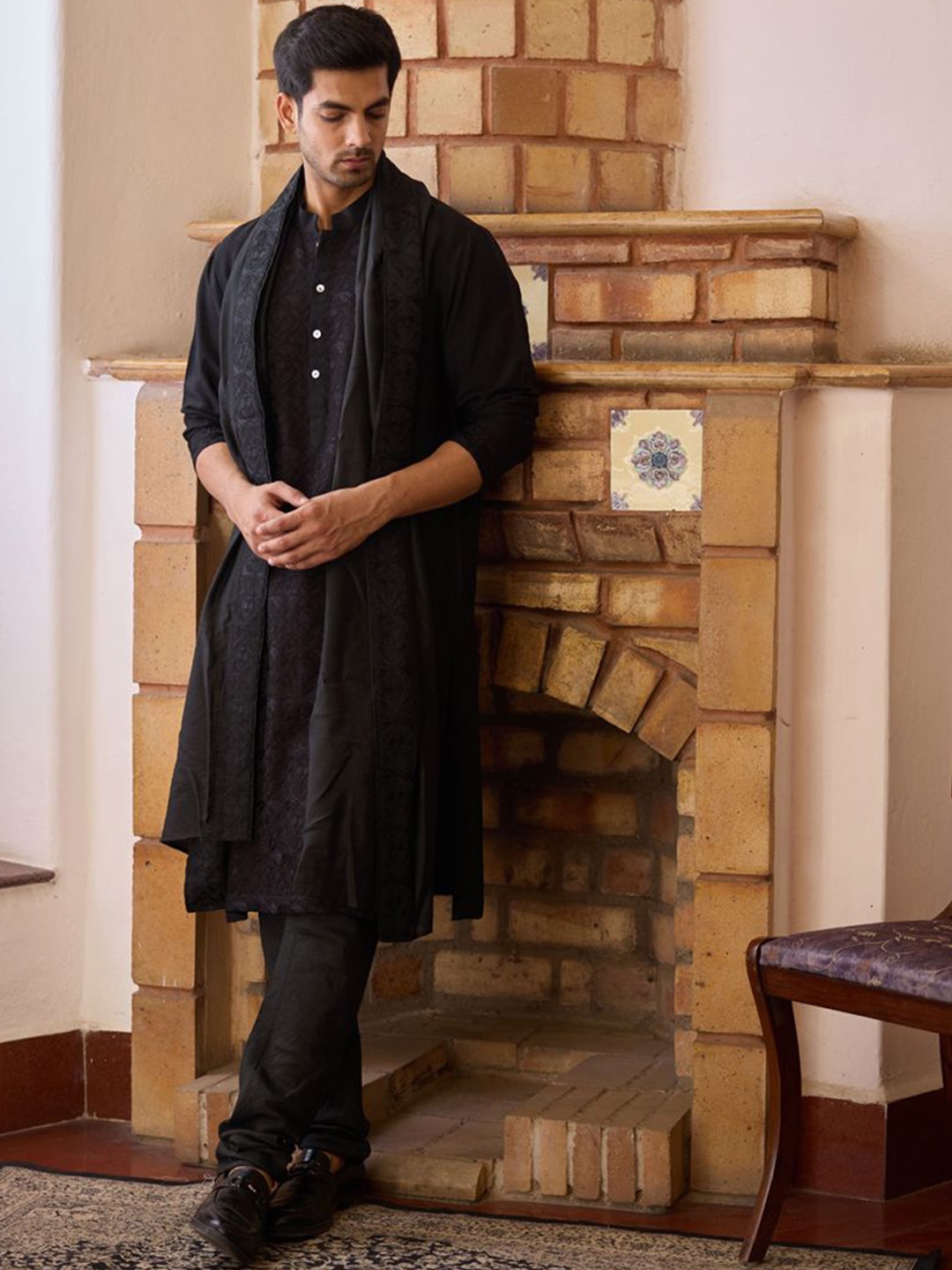 

Ankit V Kapoor Floral Embroidered Thread Work Cotton Silk Kurta with Churidar & Dupatta, Black