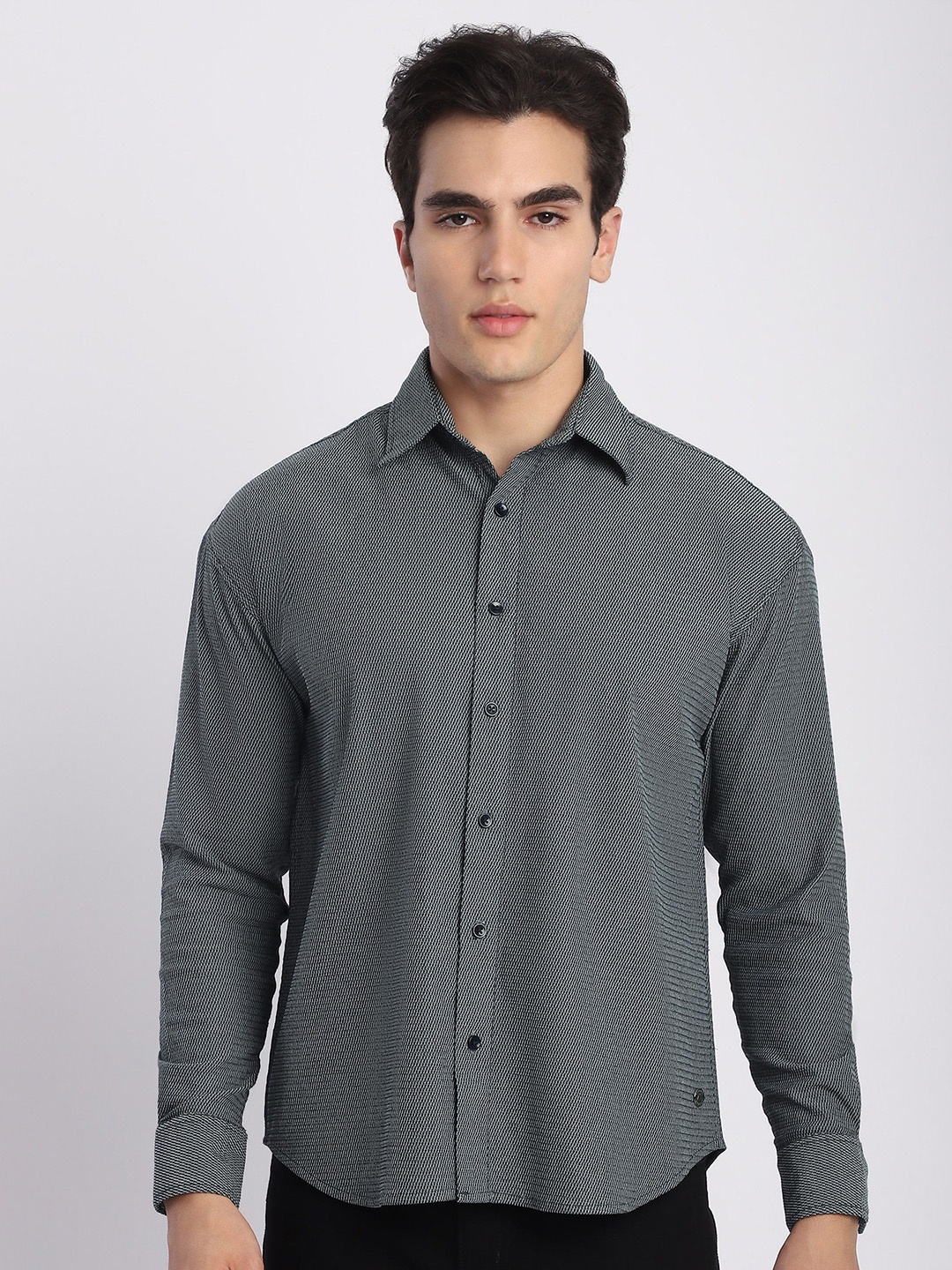 

Beyoung Men Spread Collar Textured Cotton Casual Shirt, Charcoal