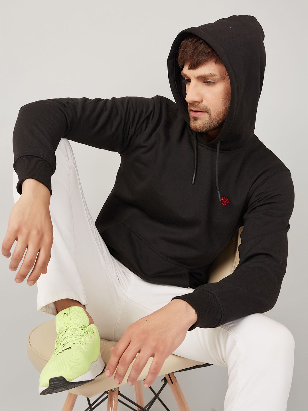 

WE PERFECT Men Hooded Sweatshirt, Black