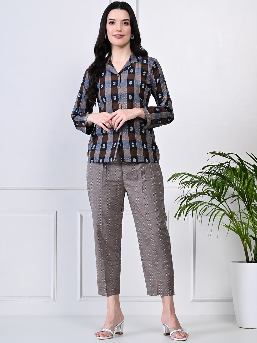 

Laado - Pamper Yourself Checked Shirt & Trouser, Brown