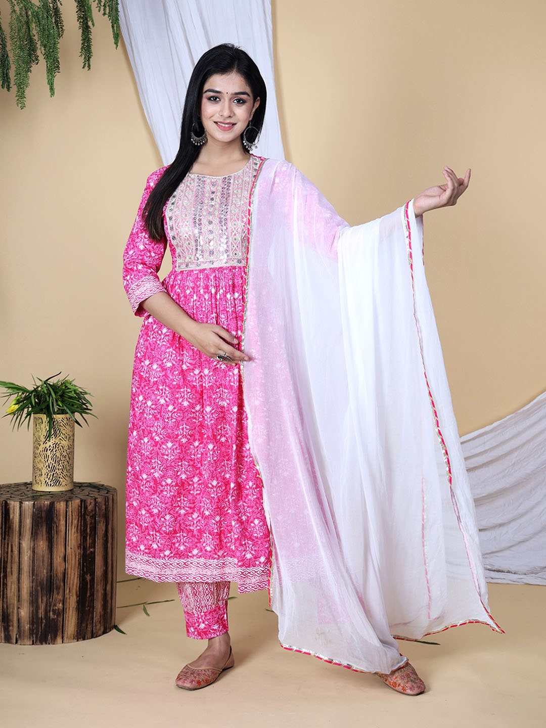 

ELVISH JAIPUR Floral Embroidered Pure Cotton Anarkali Kurta With Palazzos & Dupatta, Pink