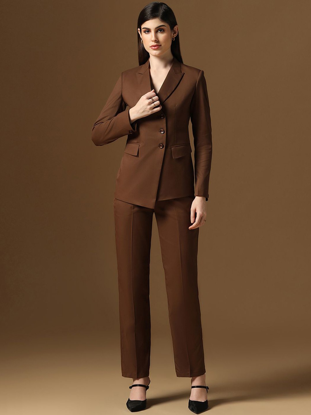 

TAHVO Women Single-Breasted Two-Piece Solid Suit, Brown