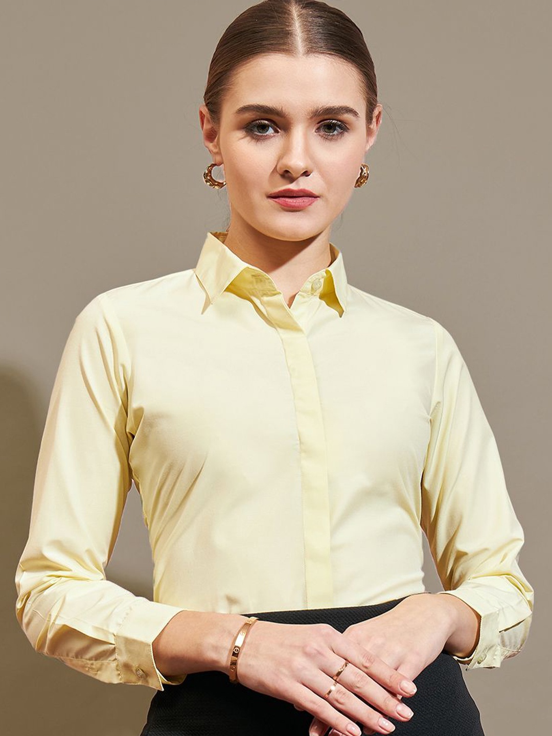 

The Roadster Lifestyle Co. Women Spread Collar Solid Slim Fit Formal Shirt, Yellow
