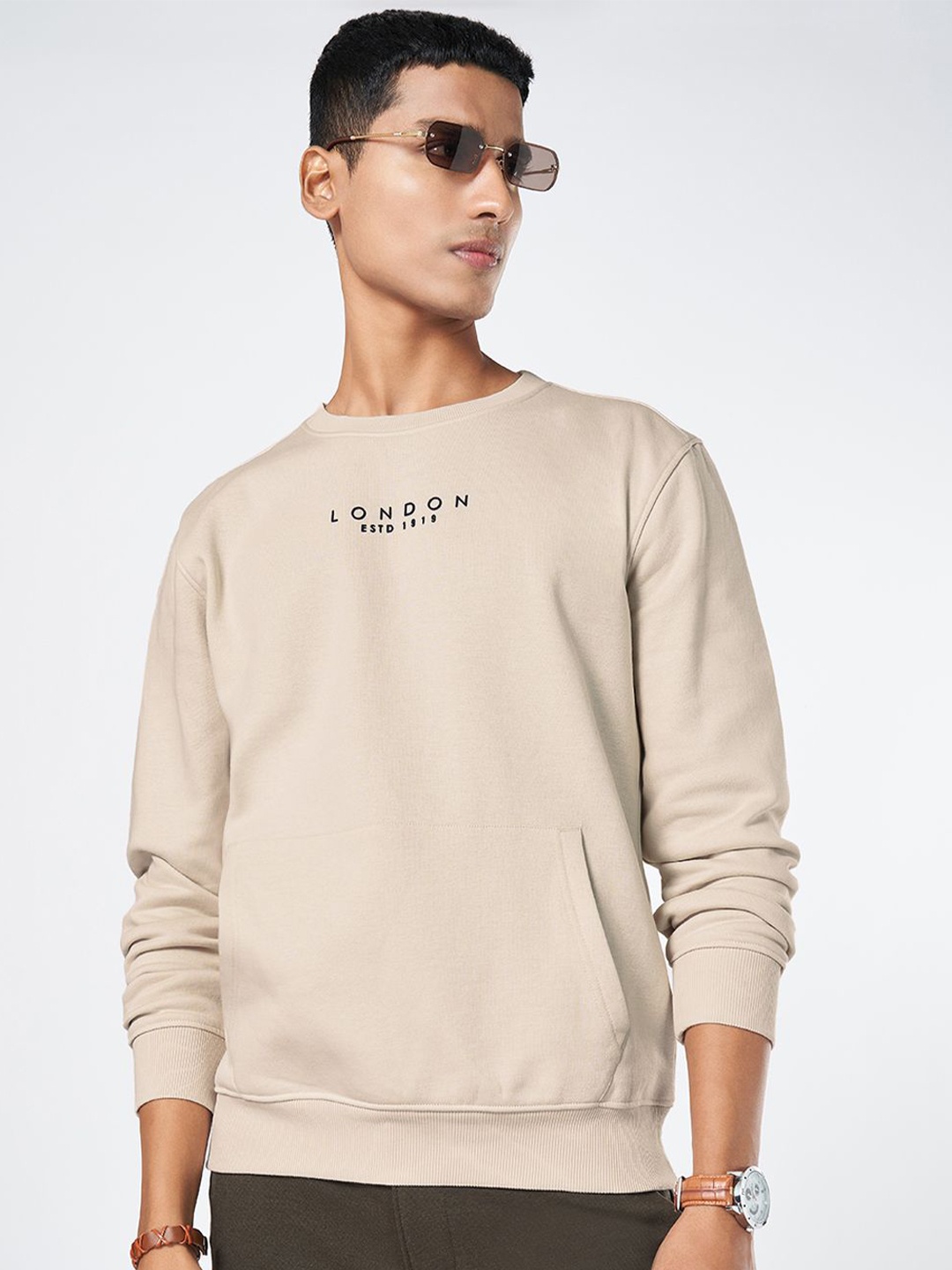 

BYFORD by Pantaloons Men Sweatshirt, White