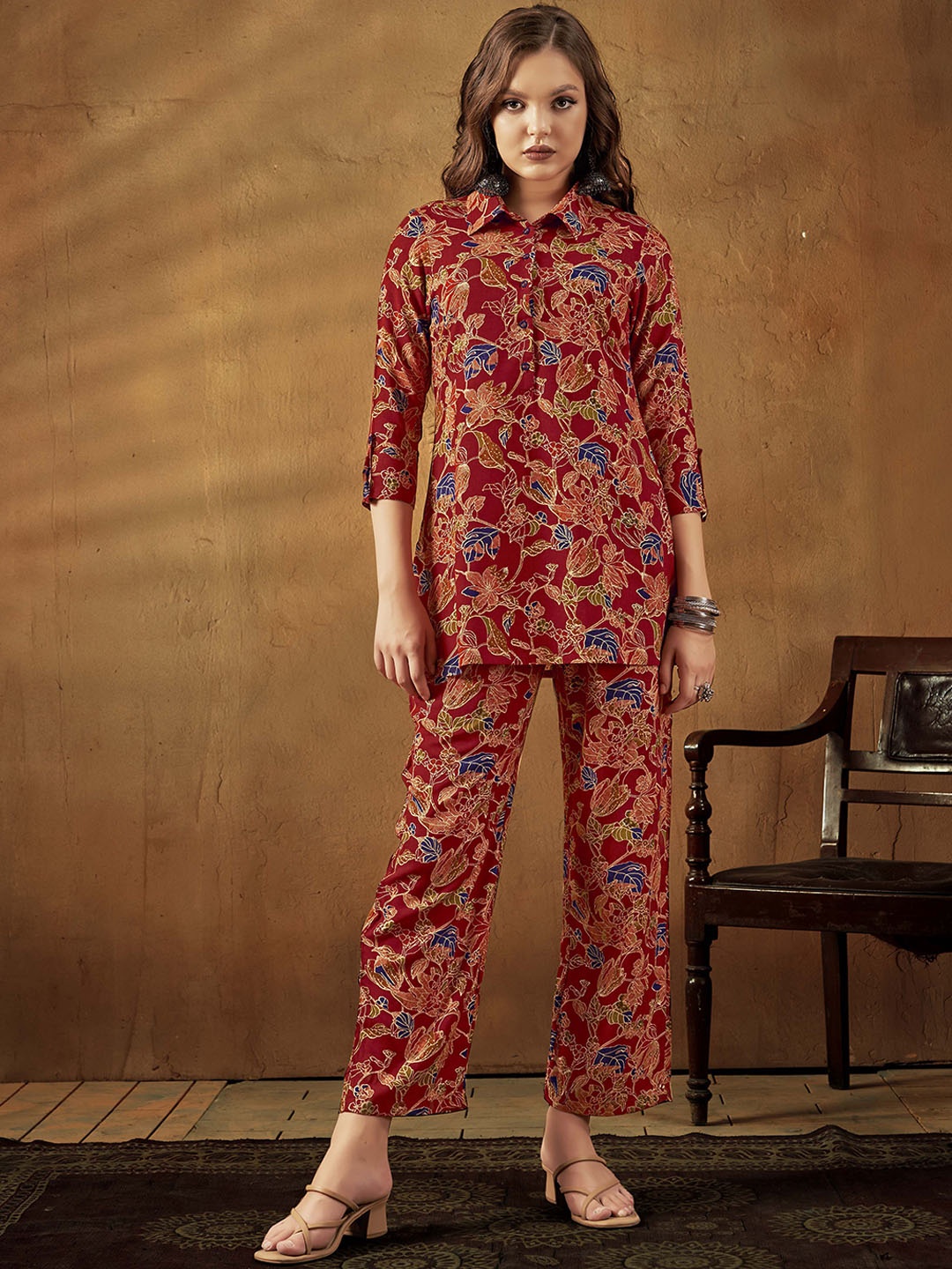 

Anouk Floral Printed Shirt Collar Three-Quarter Sleeves Top & Trouser, Red