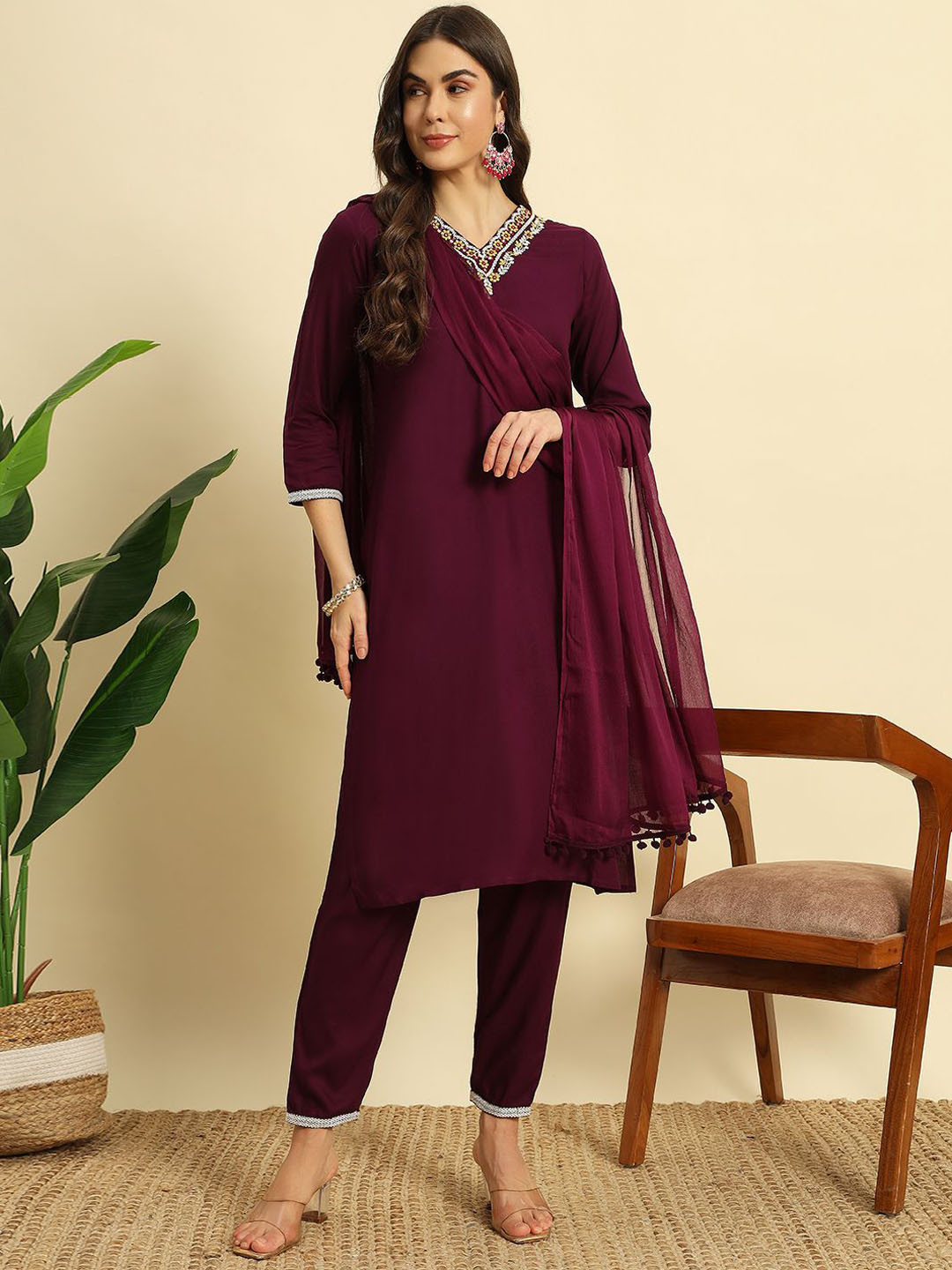 

IkDaiya Floral Embroidered Mirror Work Straight Kurta With Trousers & Dupatta, Purple