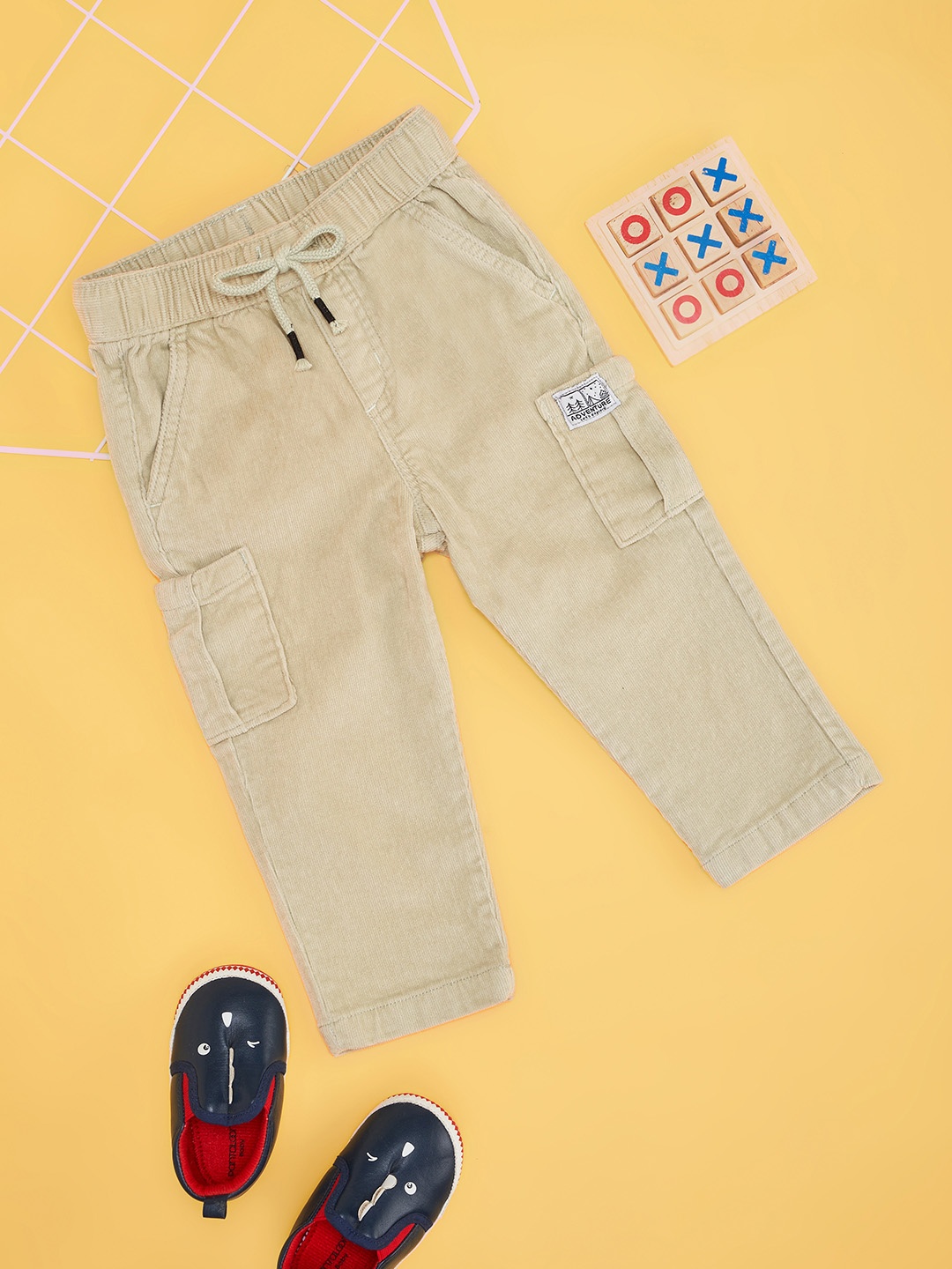 

Pantaloons Baby Boys Solid Cotton Regular Fit Trousers, Green