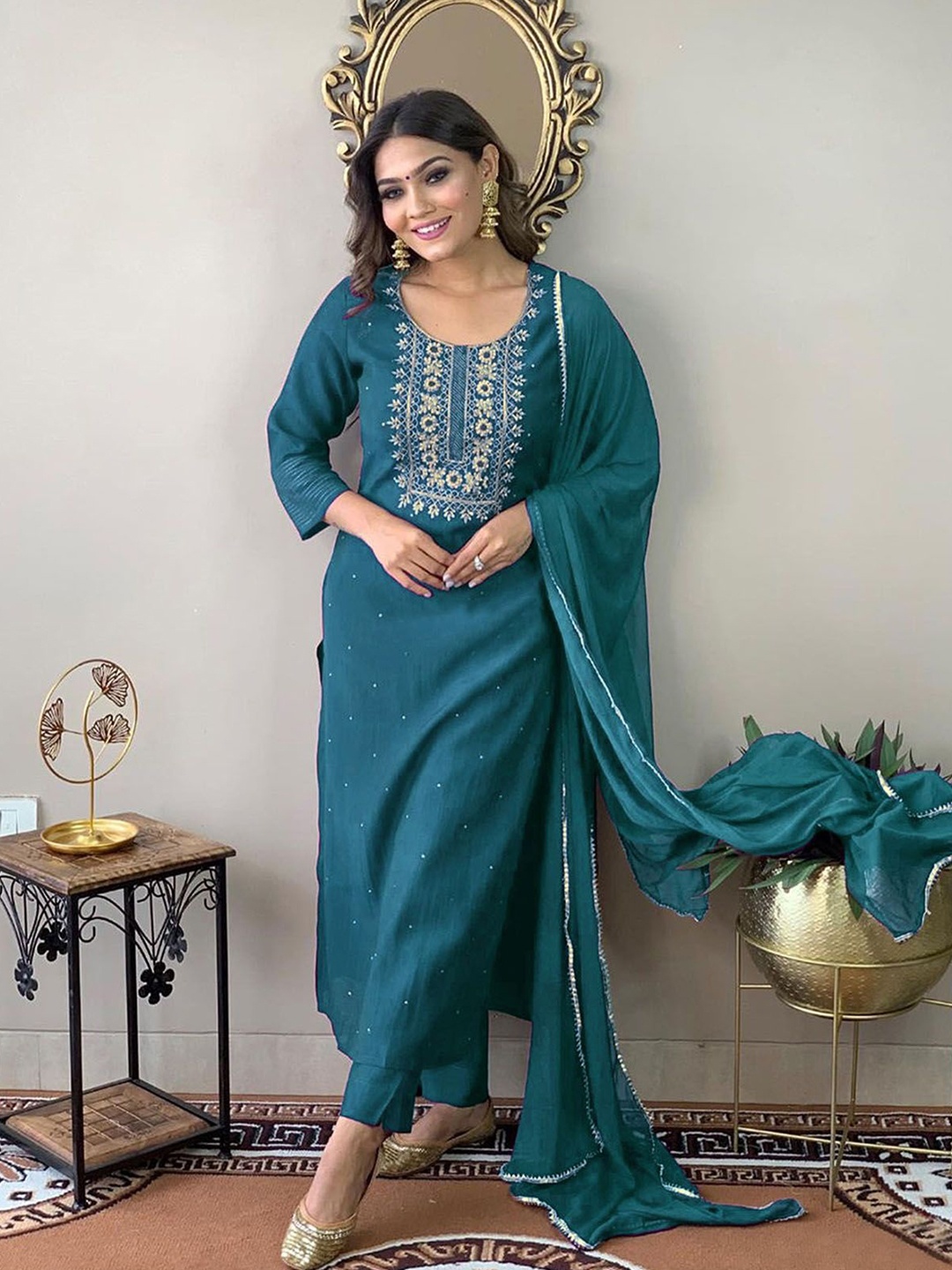 

ODETTE Floral Embroidered Straight Kurta With Pyjama & Dupatta, Teal