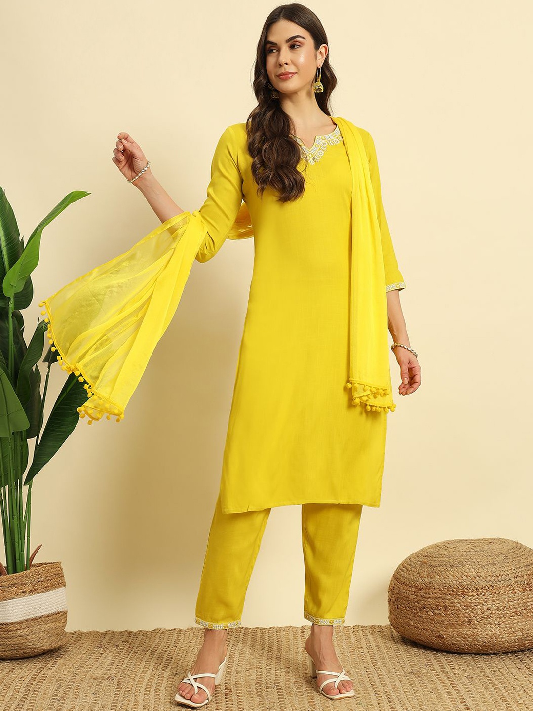

IkDaiya Straight Mirror Work Kurta with Trousers & Dupatta, Yellow