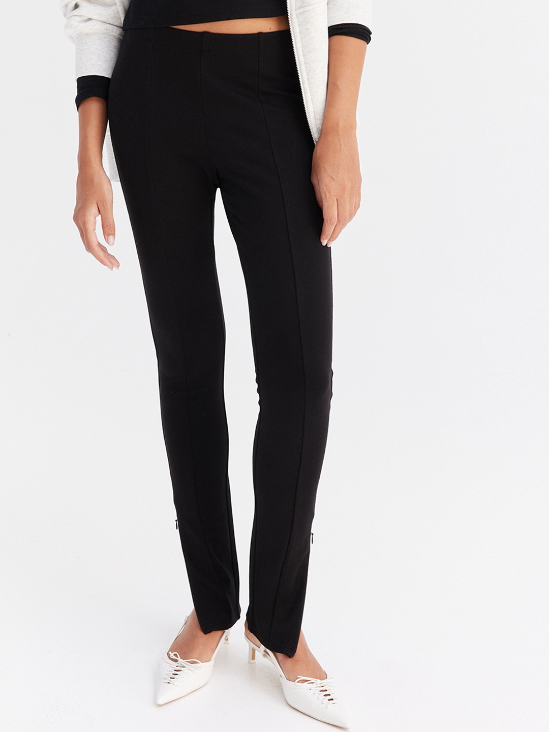 

H&M Women Ankle-Length Zip Hem Leggings, Black