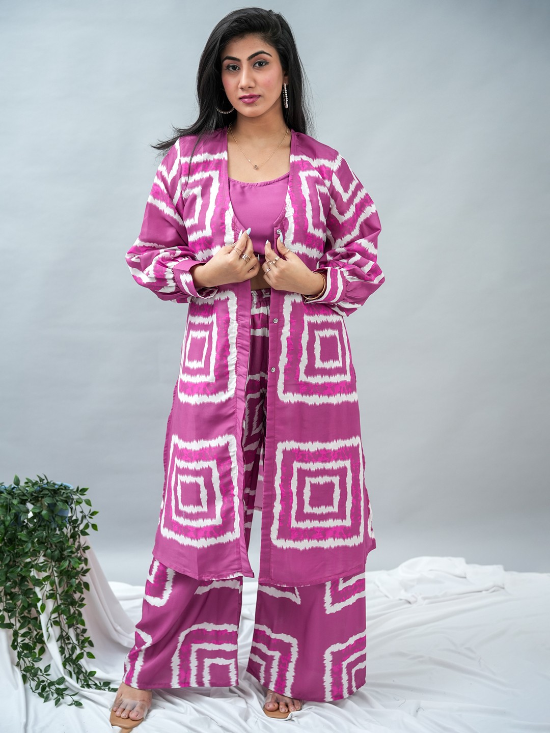

GO BOUJEE Printed Pure Cotton Crop Top & Palazzo With Jacket Co-Ords, Pink