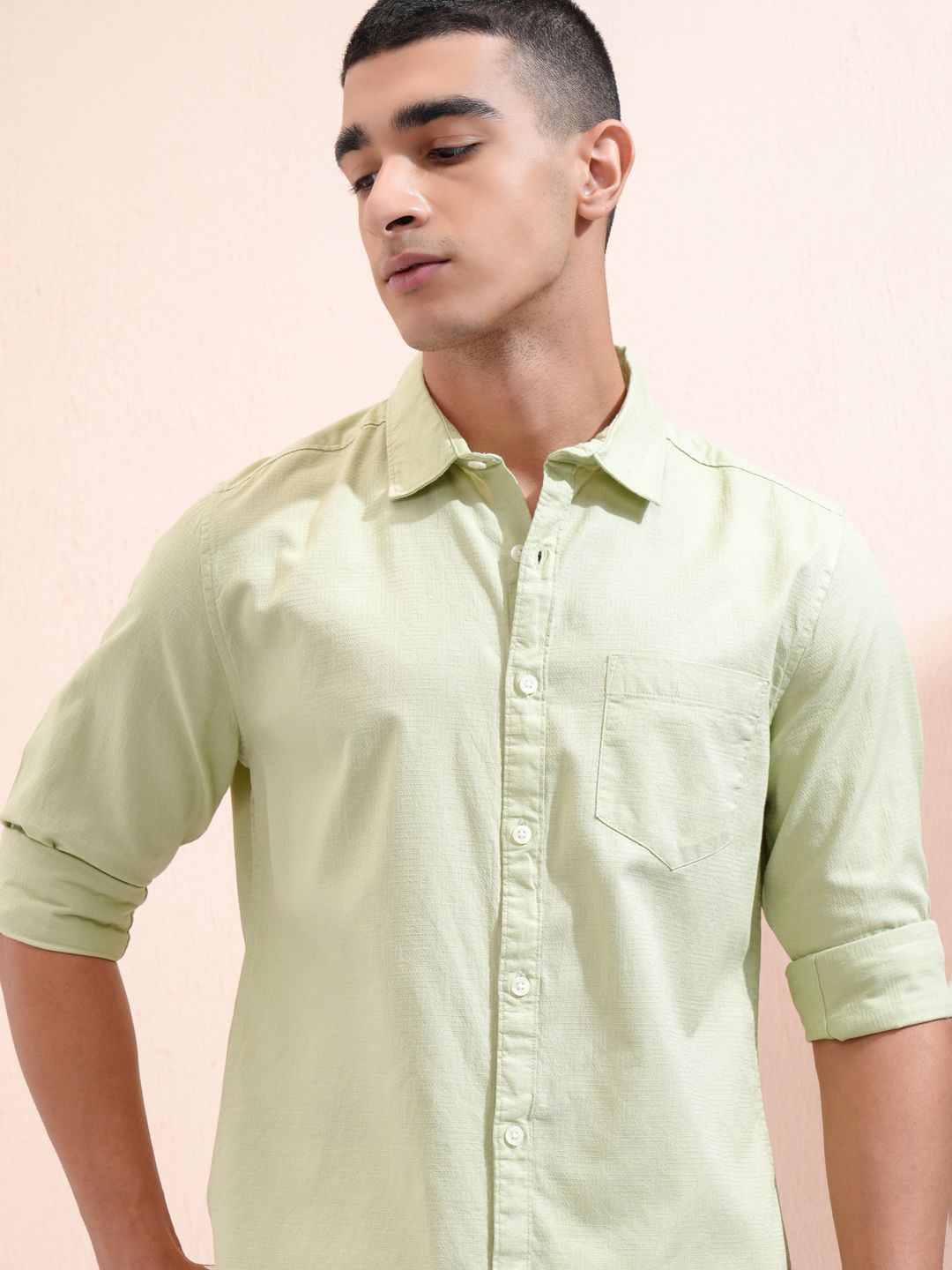 

Highlander Men Jacquard Textured Solid Casual Shirt, Green