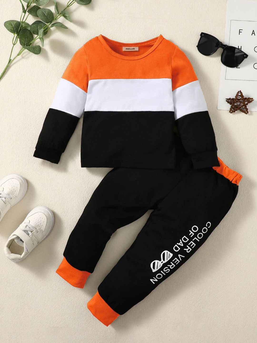 

INCLUD Boys Colourblocked Round Neck Sweatshirt With Trousers, Black