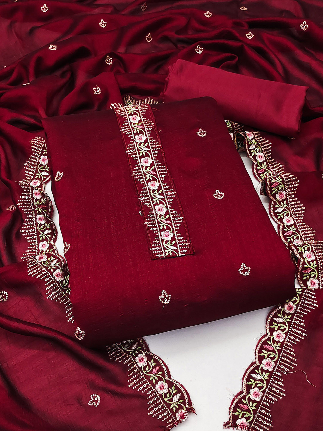

Maroosh Floral Embroidered Thread Work Unstitched Dress Material, Maroon
