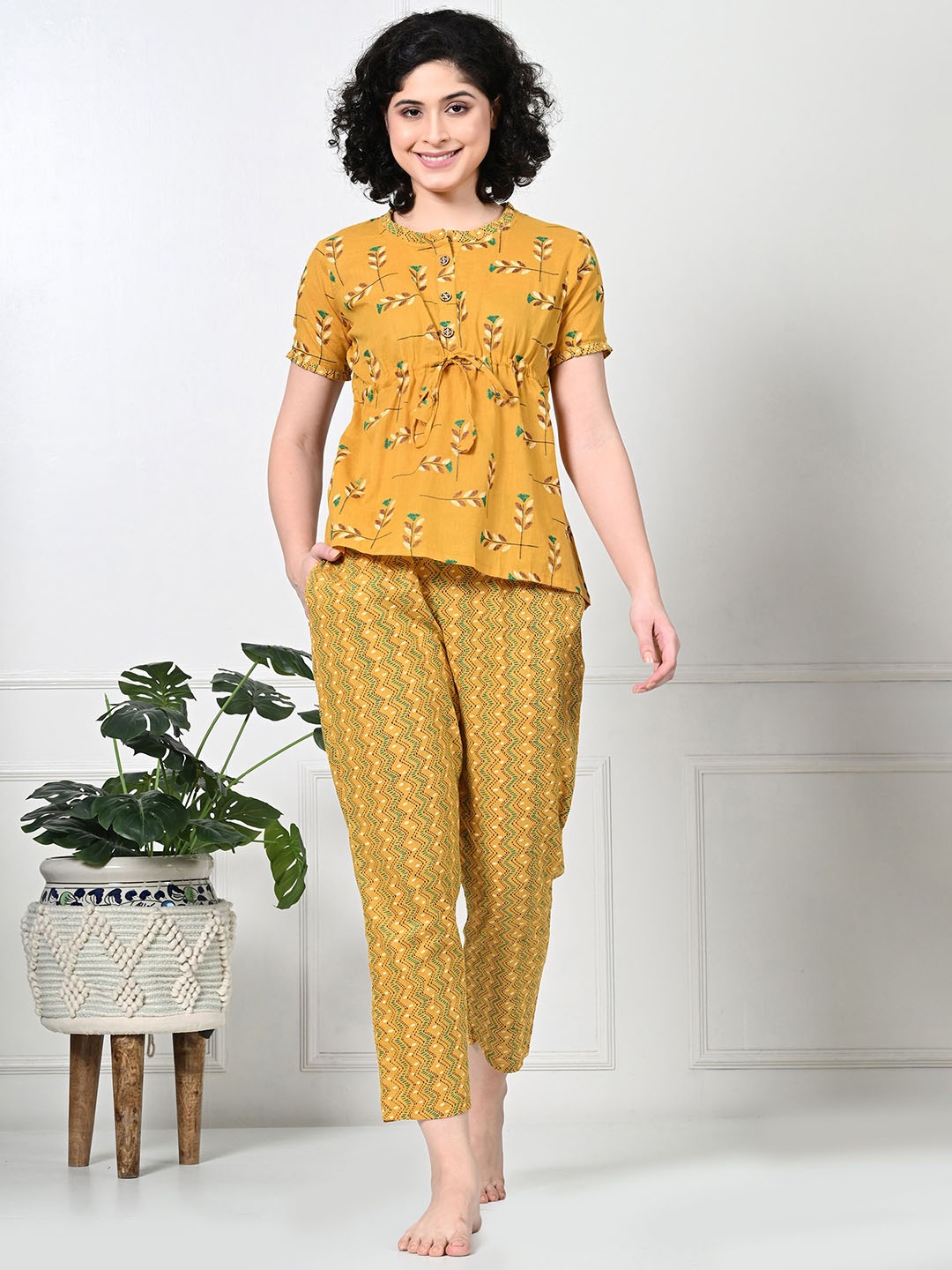 

Laado - Pamper Yourself Women Floral Printed Pure Cotton Night suit, Yellow