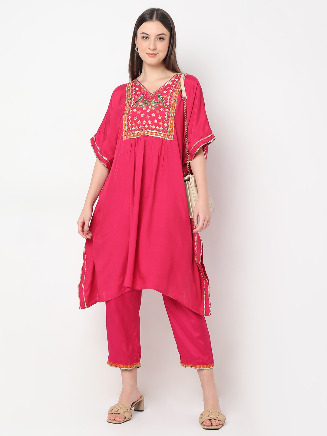 

Ethnicity Floral Embroidered Thread Work A-Line Kurta, Pink