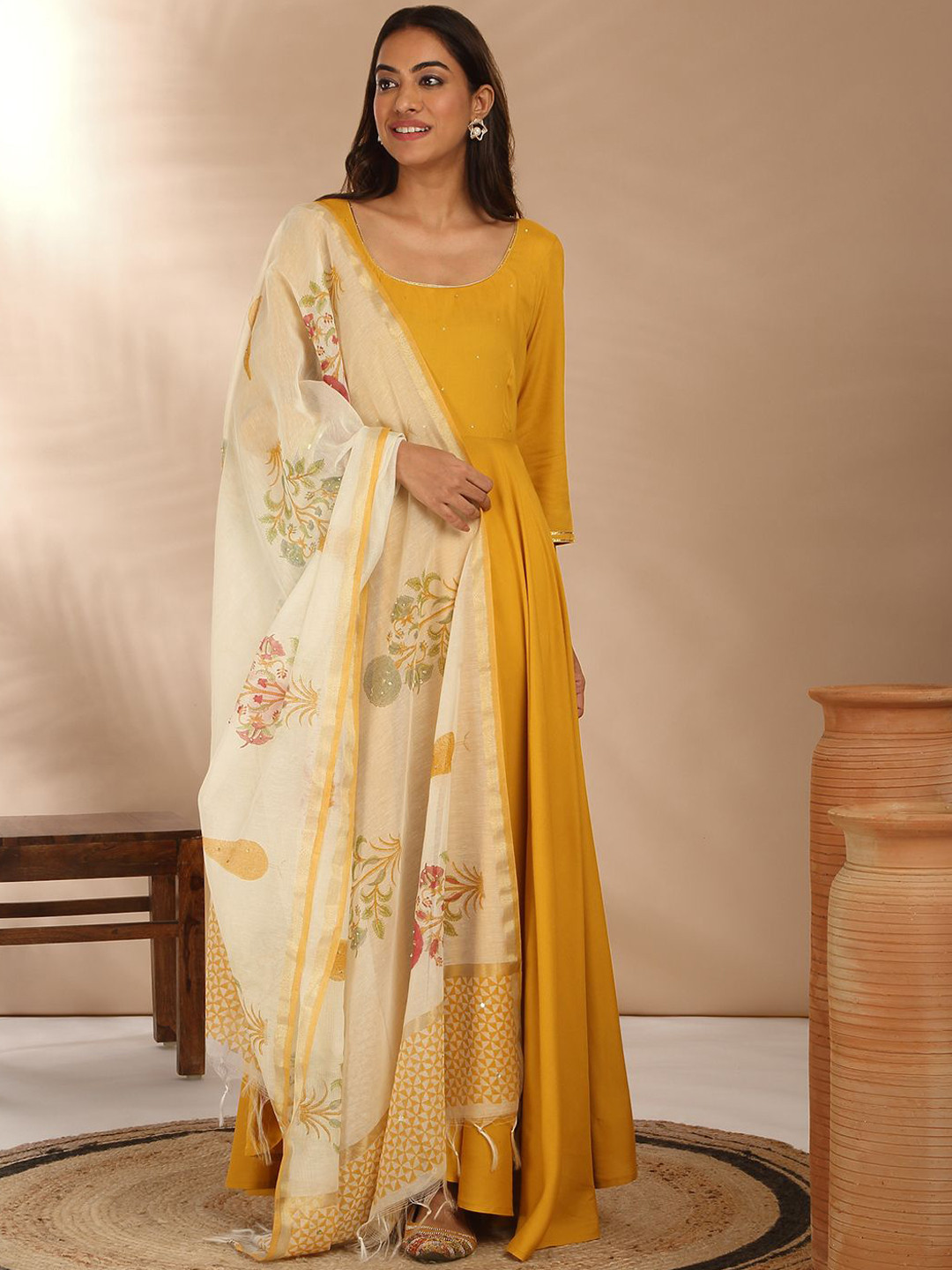 

Likha Round Neck Gotta Patti Anarkali Kurta with Trousers & Dupatta, Mustard