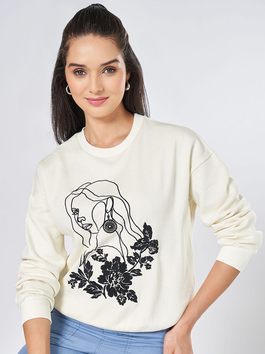 

Honey by Pantaloons Women Graphic Printed Sweatshirt, White