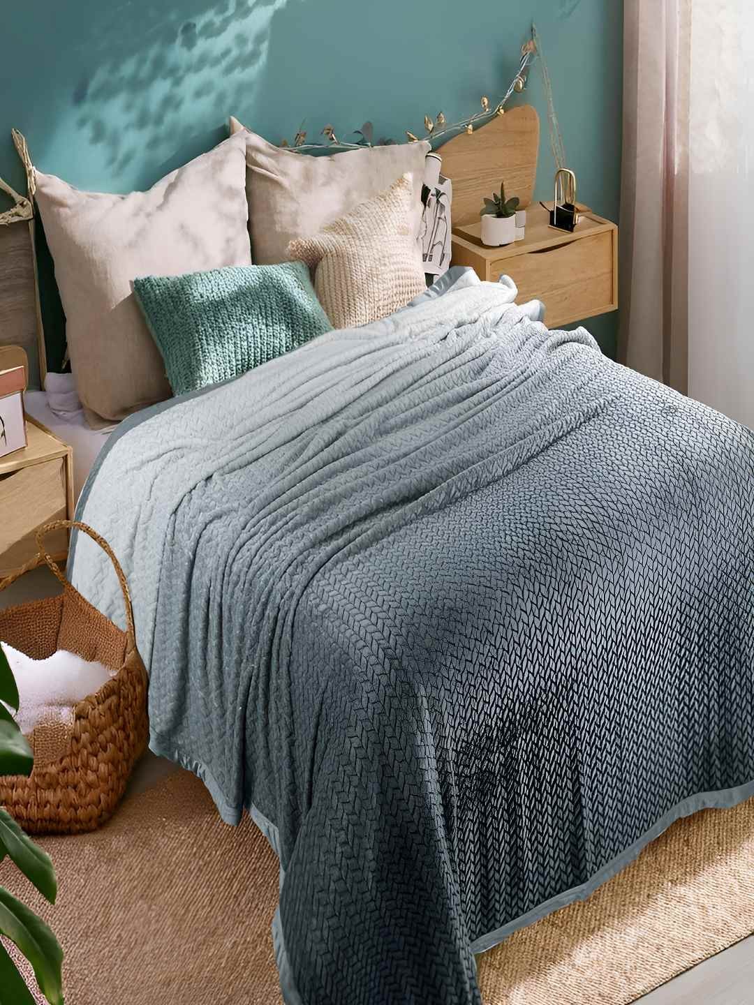 

GAPU & BALY Grey Striped AC Room 300 GSM Double Bed Blanket