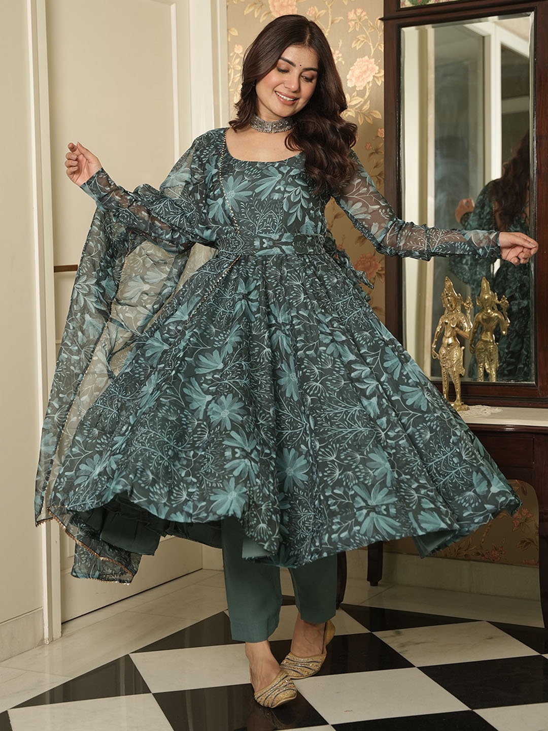 

Tanhai Floral Printed Gotta Patti Anarkali Organza Kurta With Trouser & Dupatta With Belt, Grey