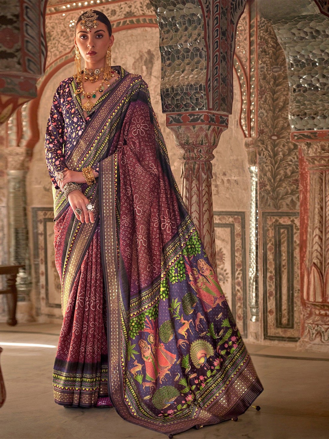 

MySilkLove Floral Zari Silk Blend Patola Saree, Maroon