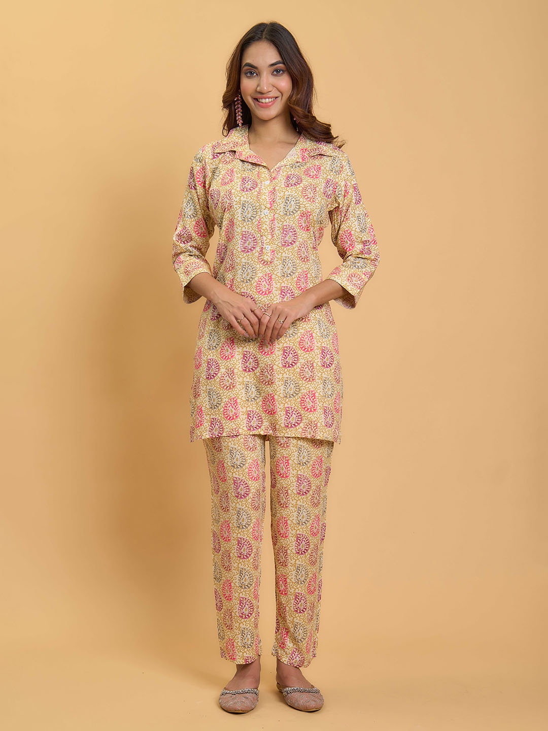 

KALINI Floral Printed Shirt Collar Tunic With Trouser, Peach