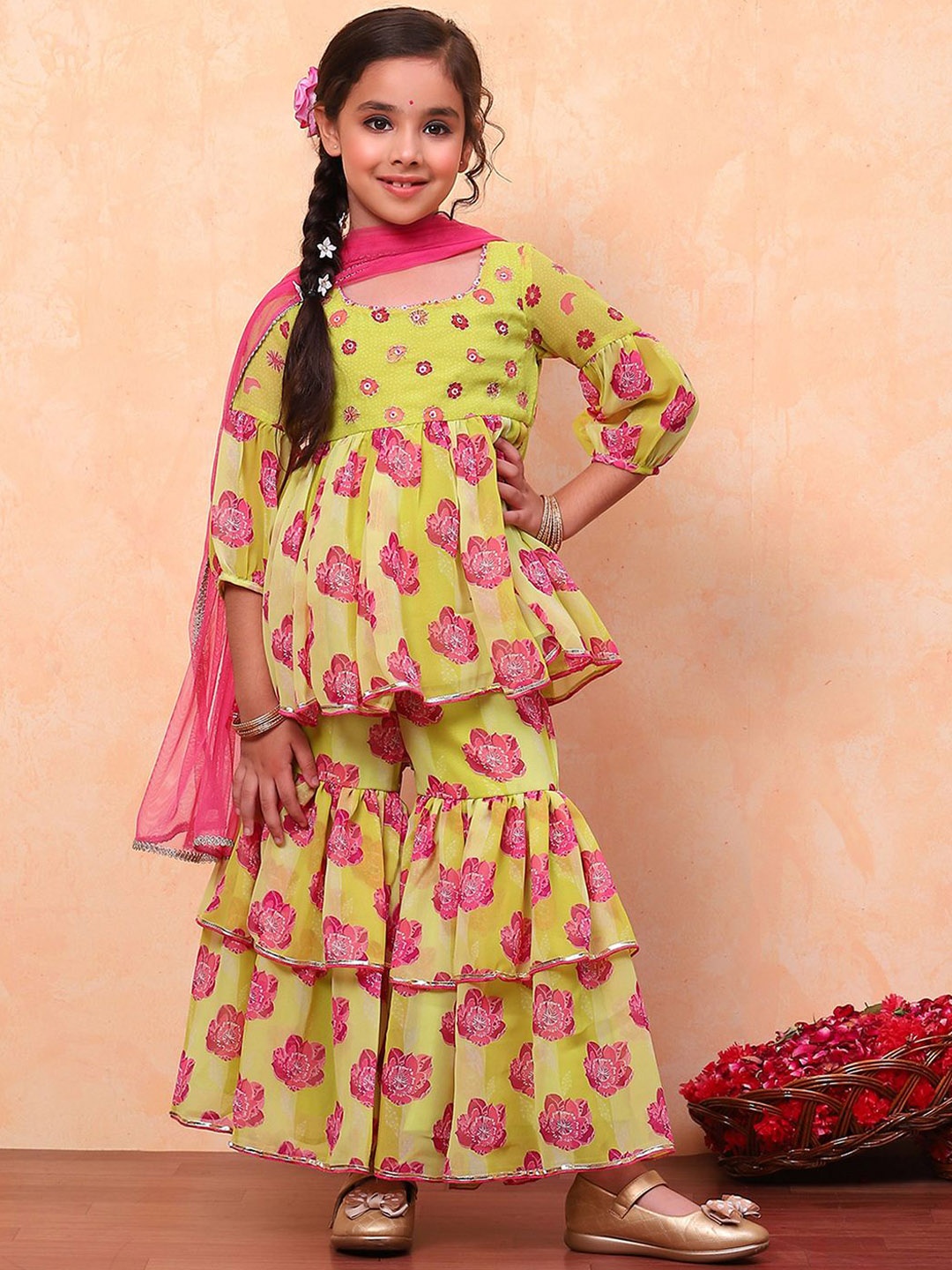 

Biba Girls Floral Printed Gotta Patti Kurta With Sharara & Dupatta, Green