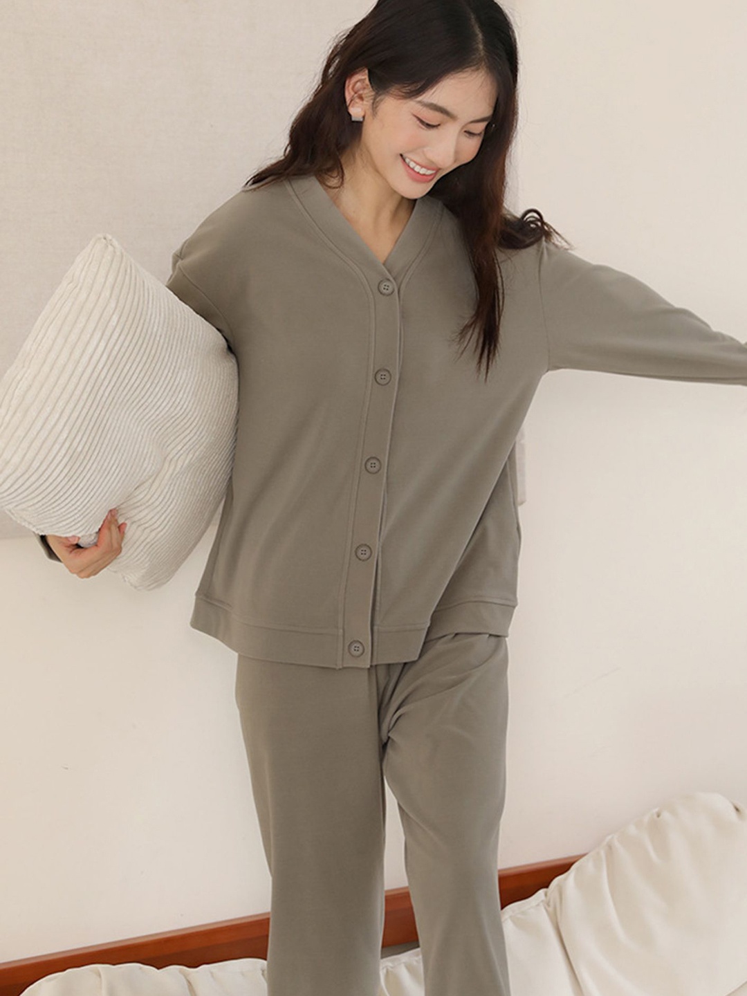 

LULU & SKY Shirt With Pyjama Night suit, Khaki