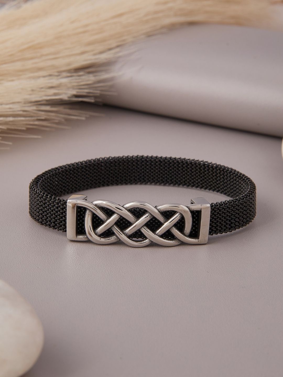 

PYLON Men Cabal Noir Stainless Steel Elasticated Bracelet, Black