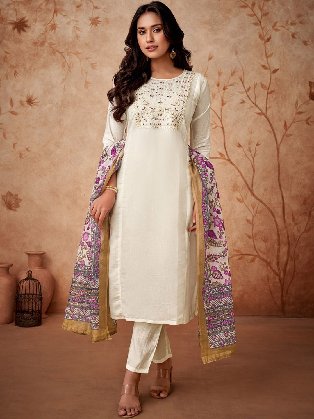 

THE52 Floral Embroidered Mirror Work Chanderi Silk Straight Kurta With Trouser & Dupatta, White