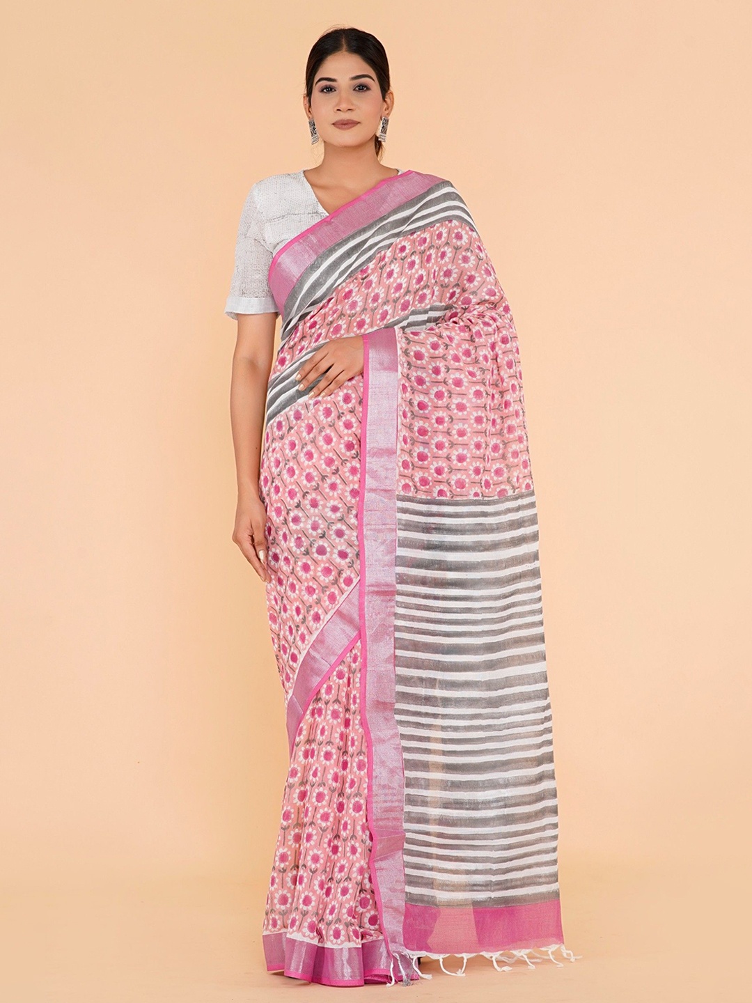 

Shivanya Handicrafts Floral Zari Block Print Saree, Pink