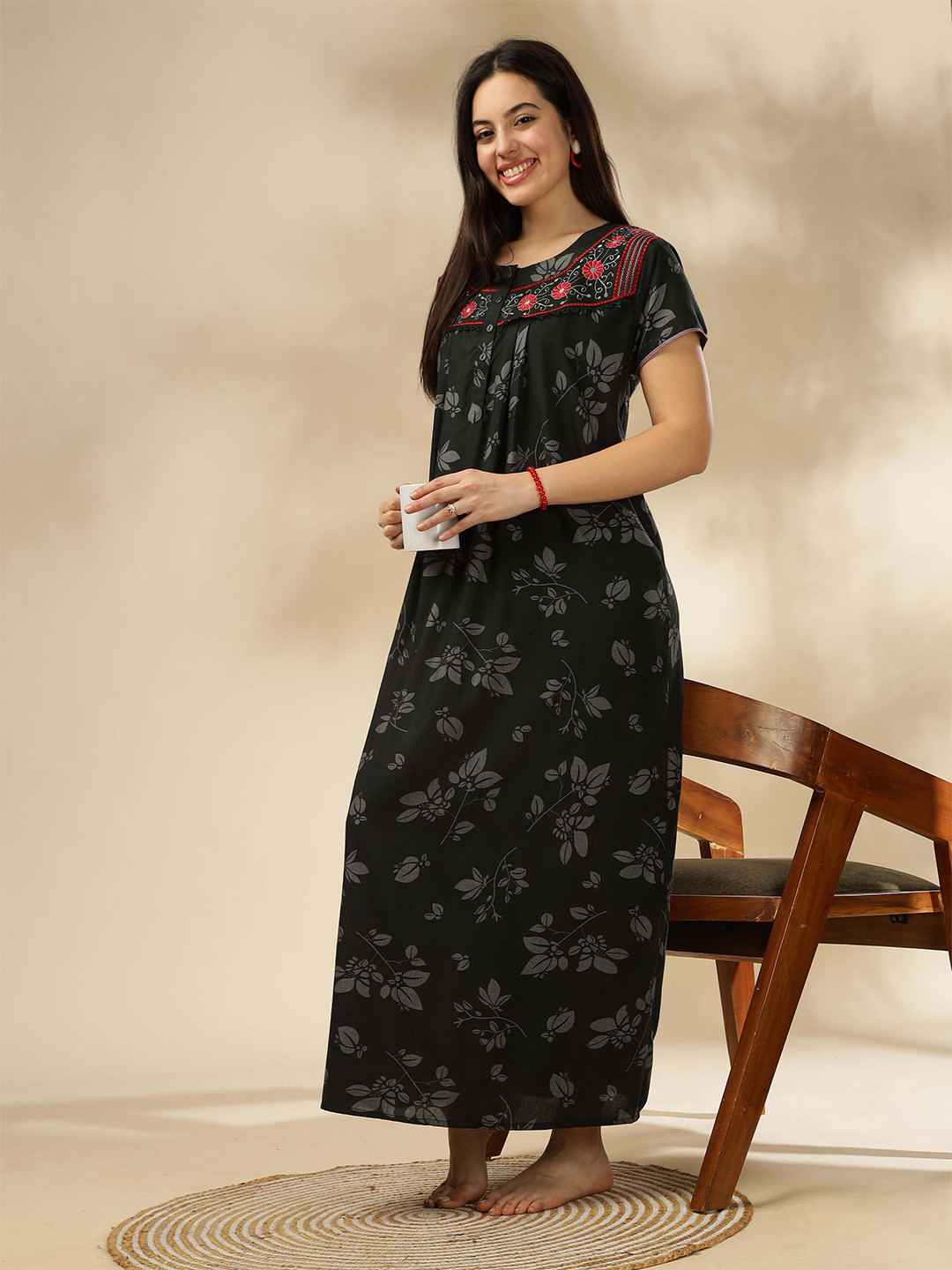 

9shines Label Embroidered Maxi Nightdress, Green