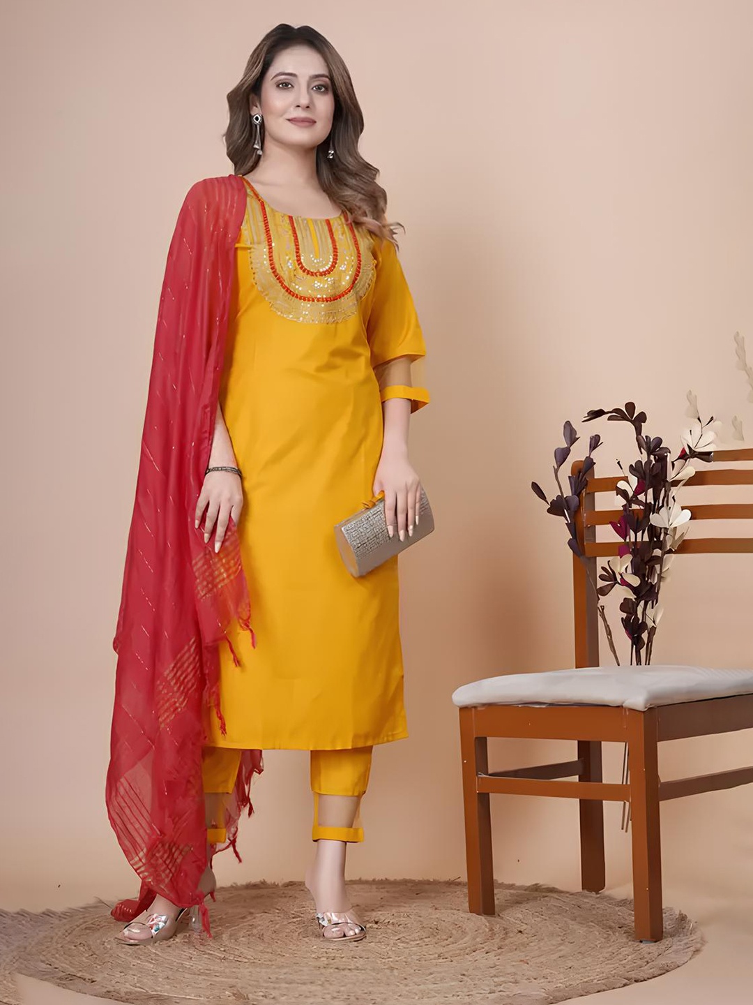 

zinariya Fab Floral Yoke Design Regular Thread Work Kurta & Trouser & Dupatta, Yellow