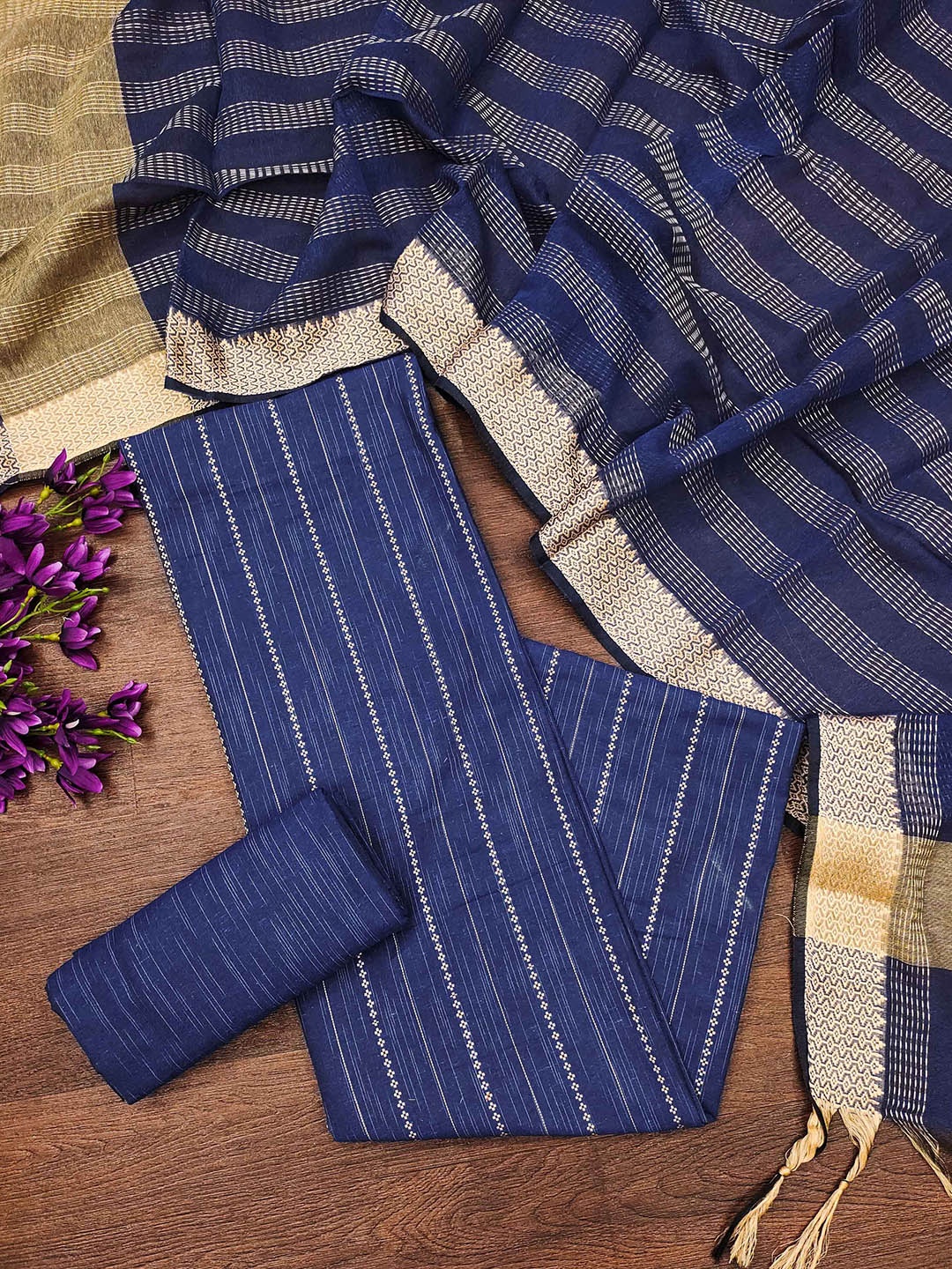 

Maroosh Geometric Woven Design Unstitched Dress Material, Blue