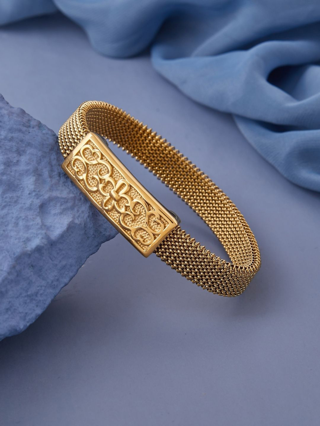 

PYLON Men Gold-Plated Stainless Steel Elasticated Bracelet