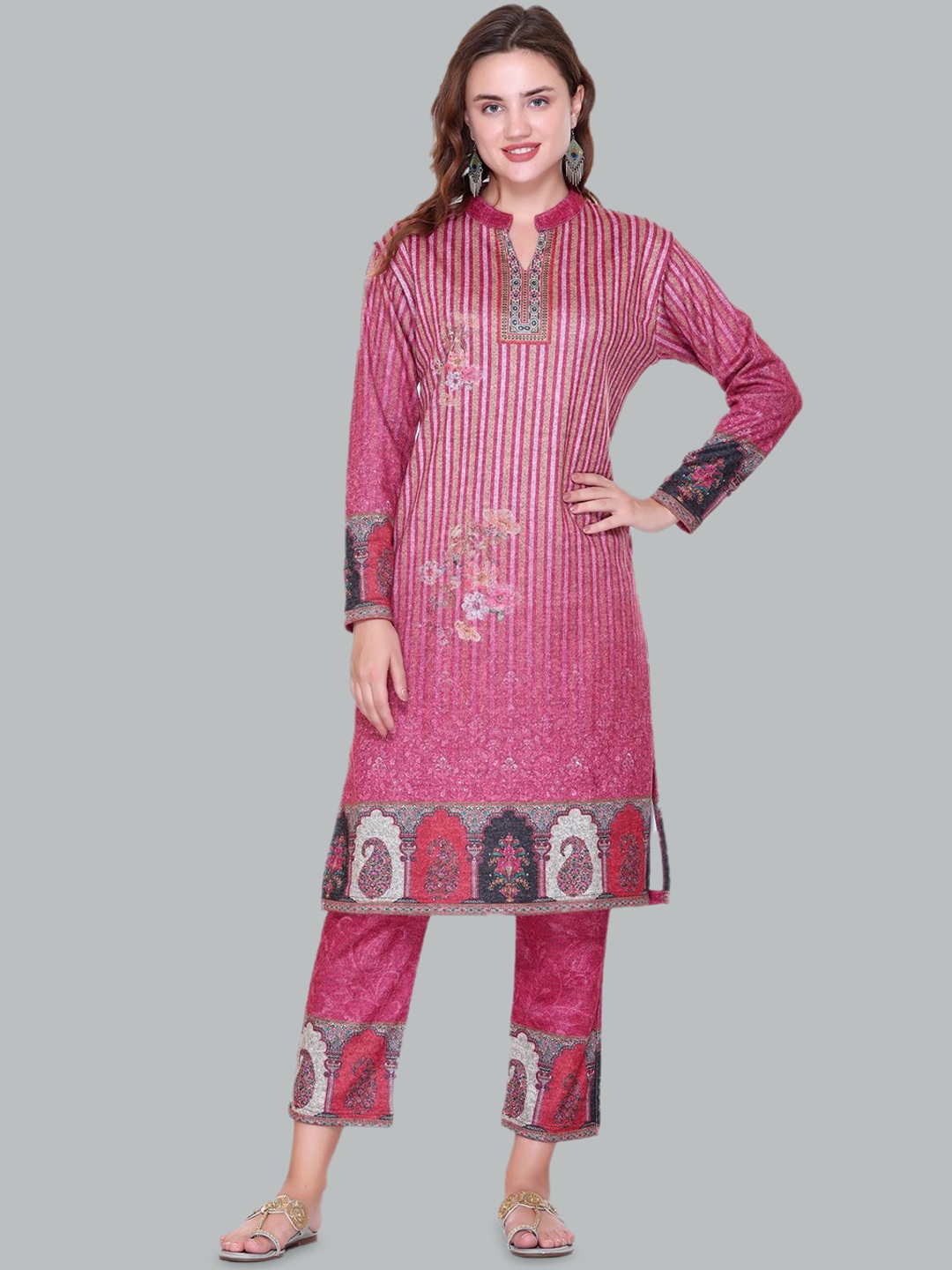 

Melvin Floral Printed Kurta with Trouser & Dupatta, Pink