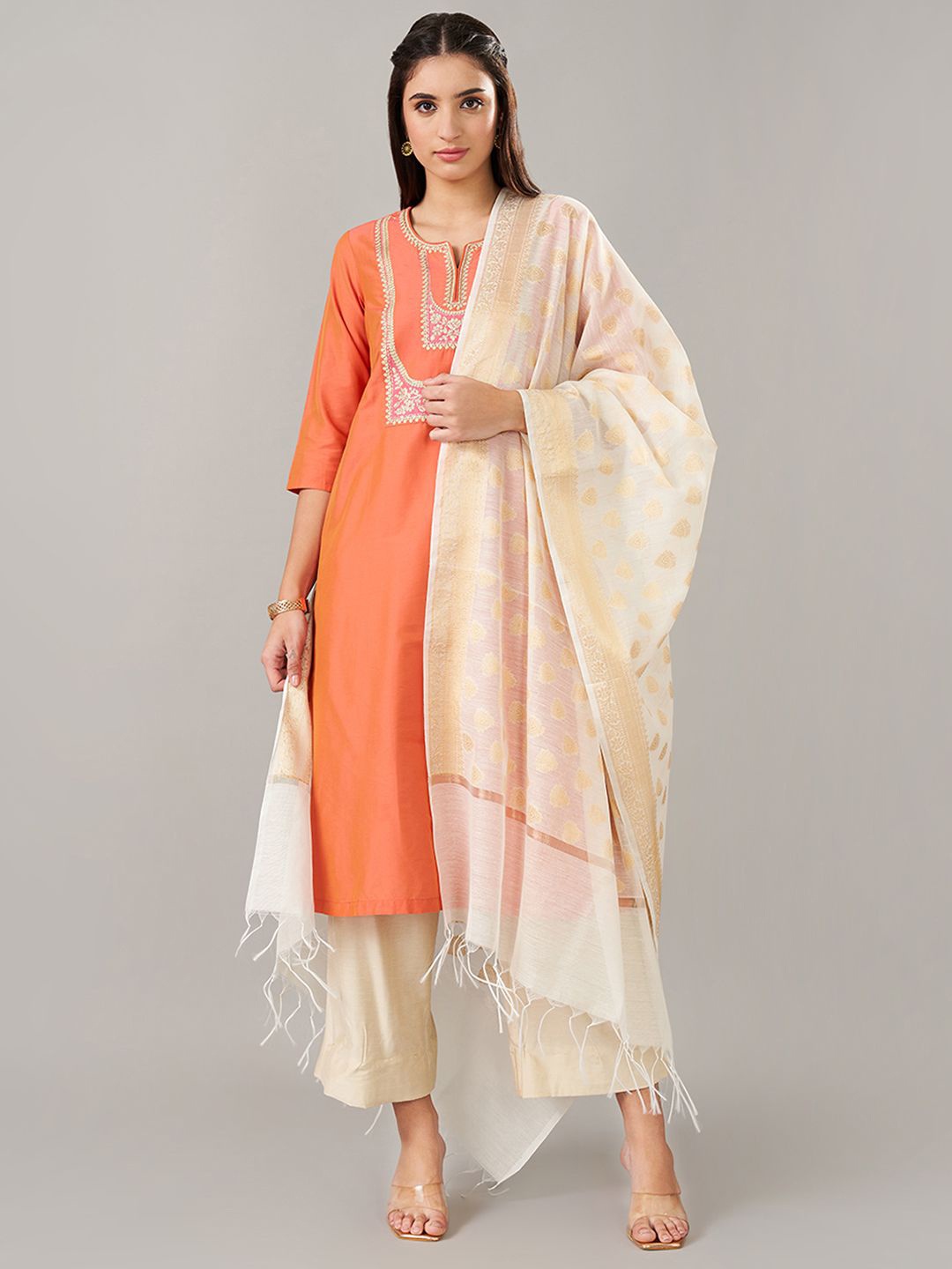 

RANGMANCH BY PANTALOONS Ethnic Motifs Woven Design Zari Work Dupatta, Off white