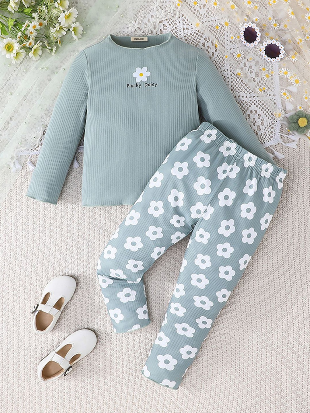 

INCLUD Girls Self Design Round Neck Long Sleeves Top With Trouser, Green