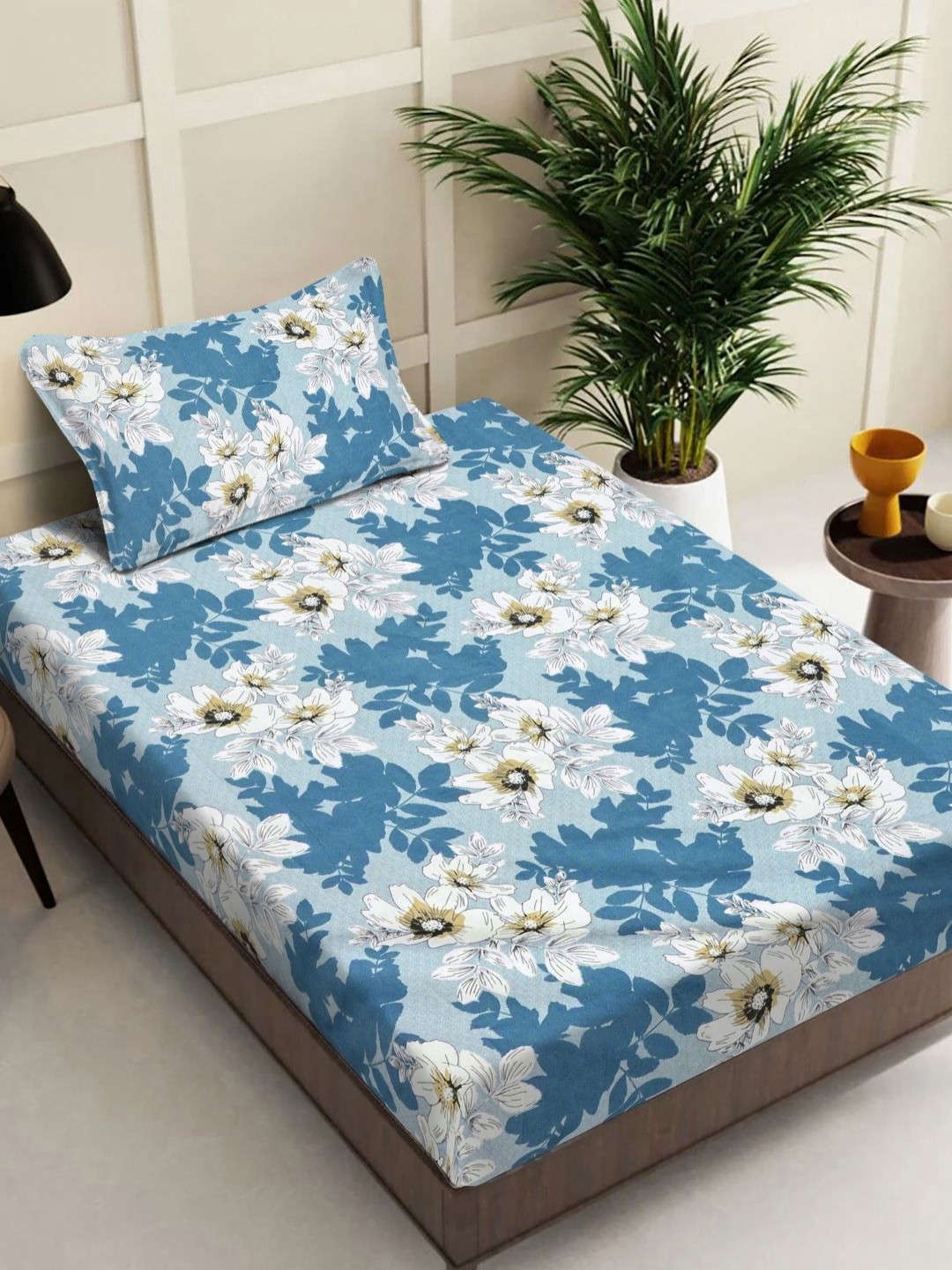 

FABINALIV Blue & White Floral 300 TC Single Bedsheet with 1 Pillow Covers 2.54 x 2.74Mts